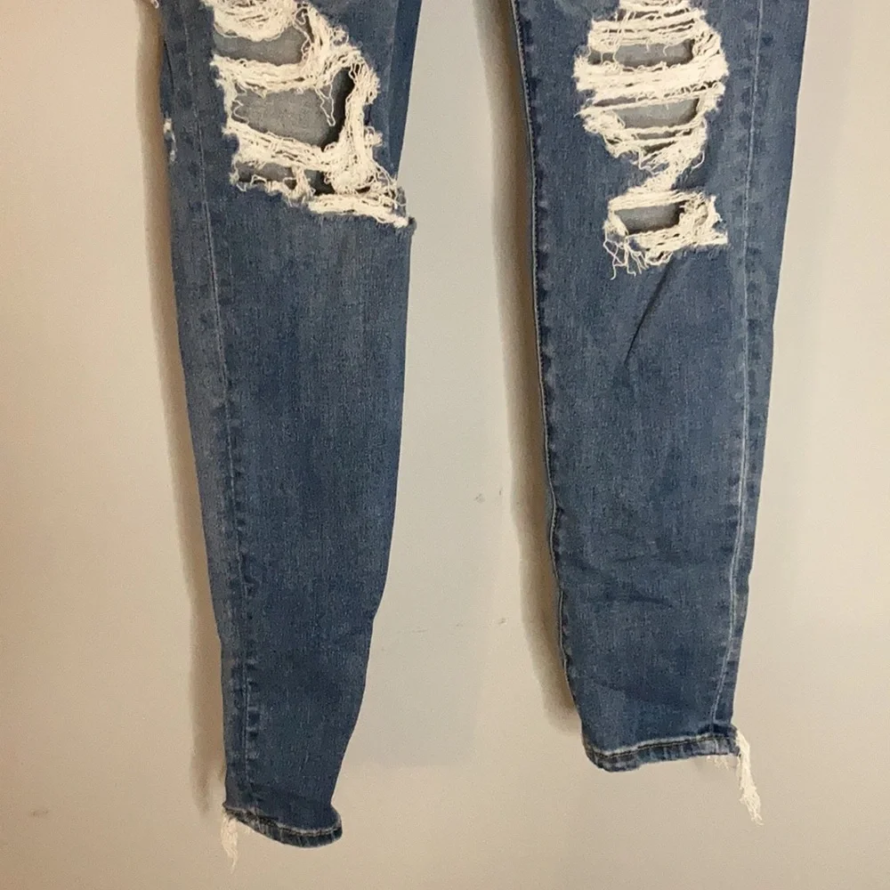 American Eagle Next Level Stretch - Picture 4 of 4